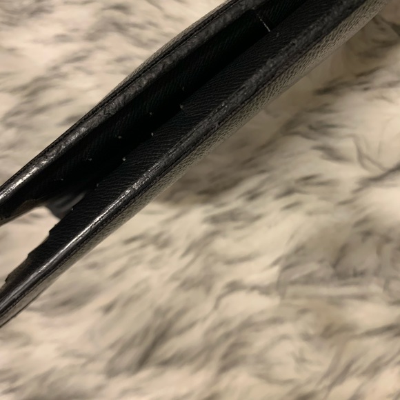 UNISEX Louis Vuitton Monogram Wallet - Picture 9 of 10